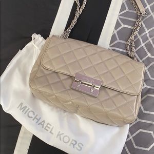 Quilted Michael Kors shoulder bag